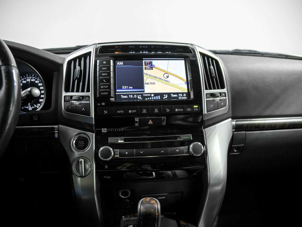 Toyota Land Cruiser 2015 года с пробегом. Фото: #11