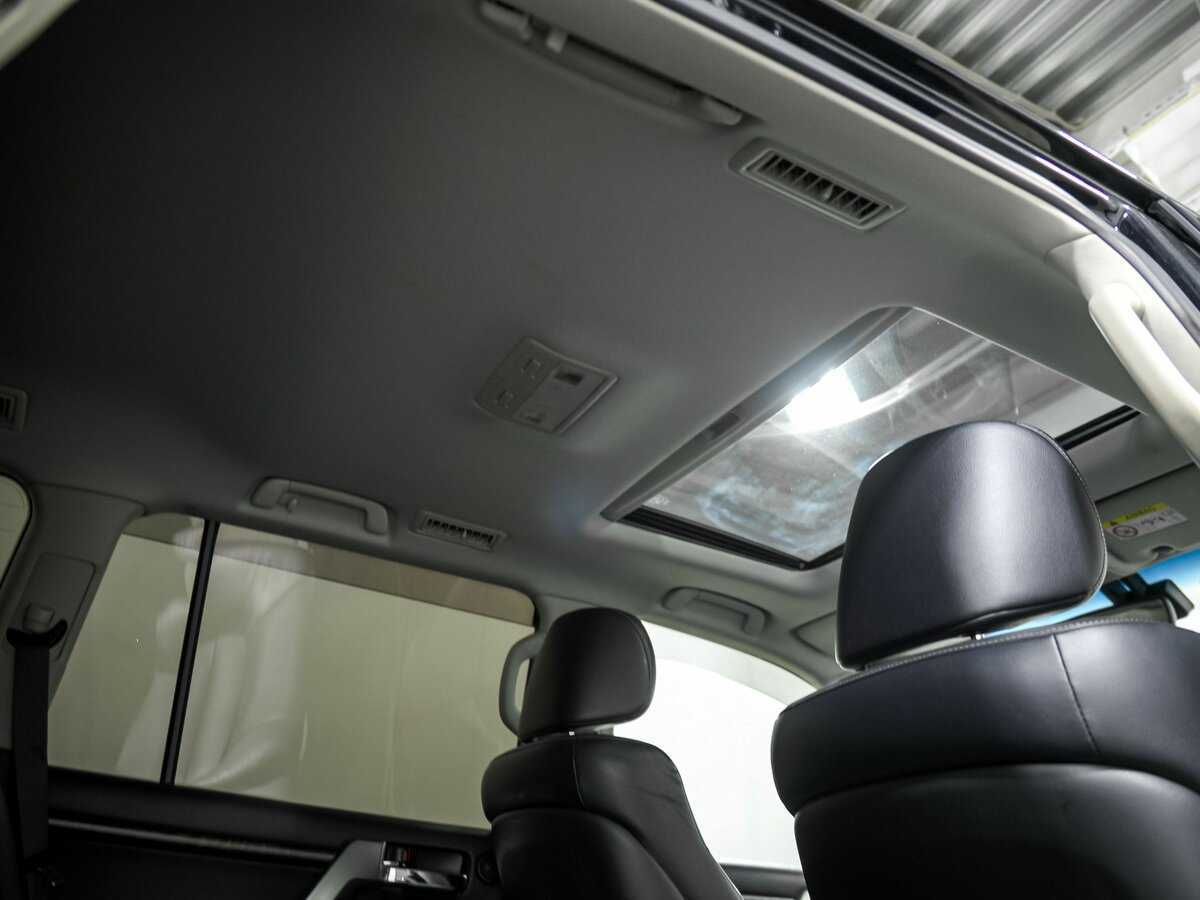 Toyota Land Cruiser 2015 года с пробегом. Фото: #19