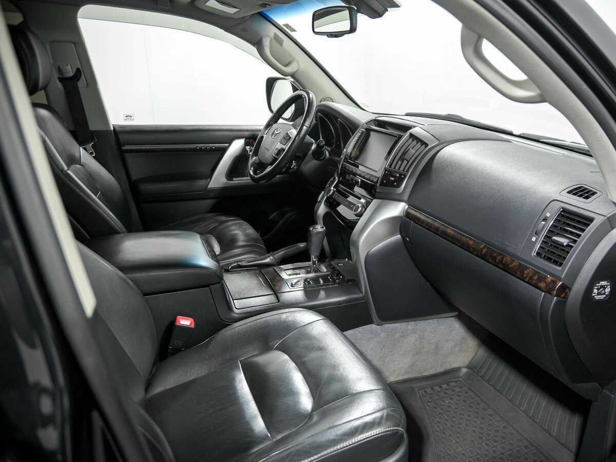 Toyota Land Cruiser 2015 года с пробегом. Фото: #20
