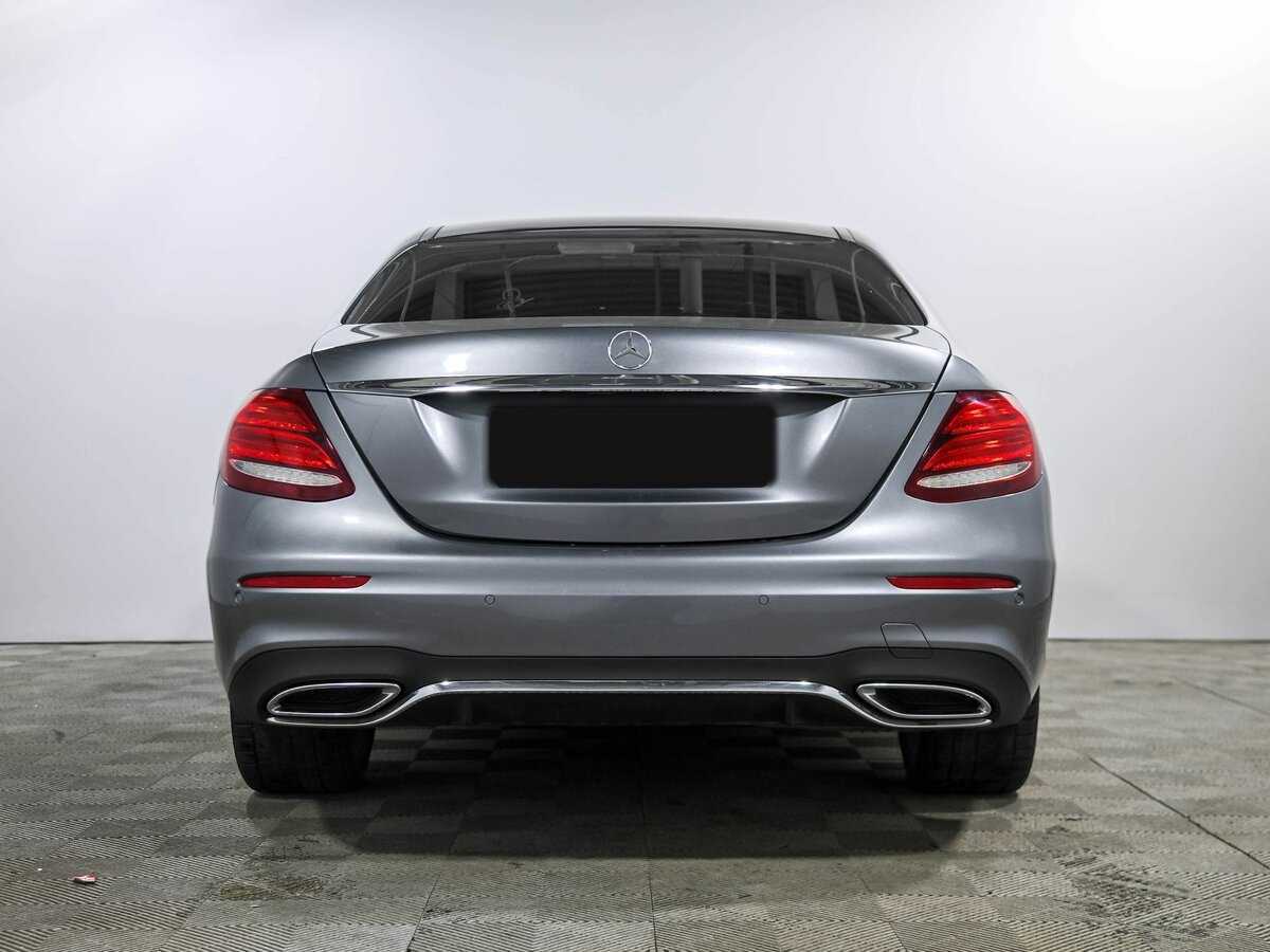 Mercedes-Benz E-Класс 2019 года с пробегом. Фото: #3