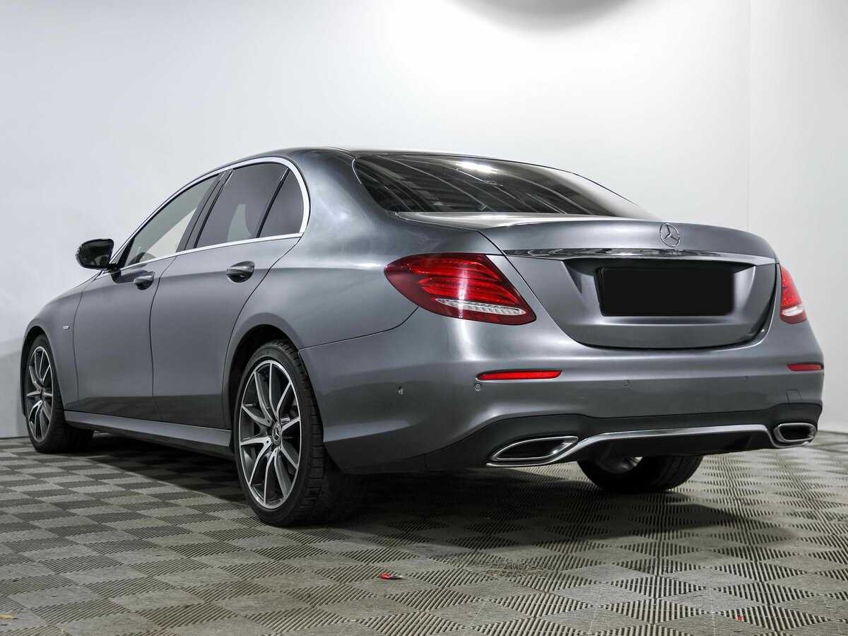 Mercedes-Benz E-Класс 2019 года с пробегом. Фото: #4