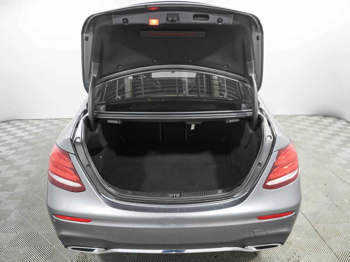 Mercedes-Benz E-Класс 2019 года с пробегом. Фото: #20