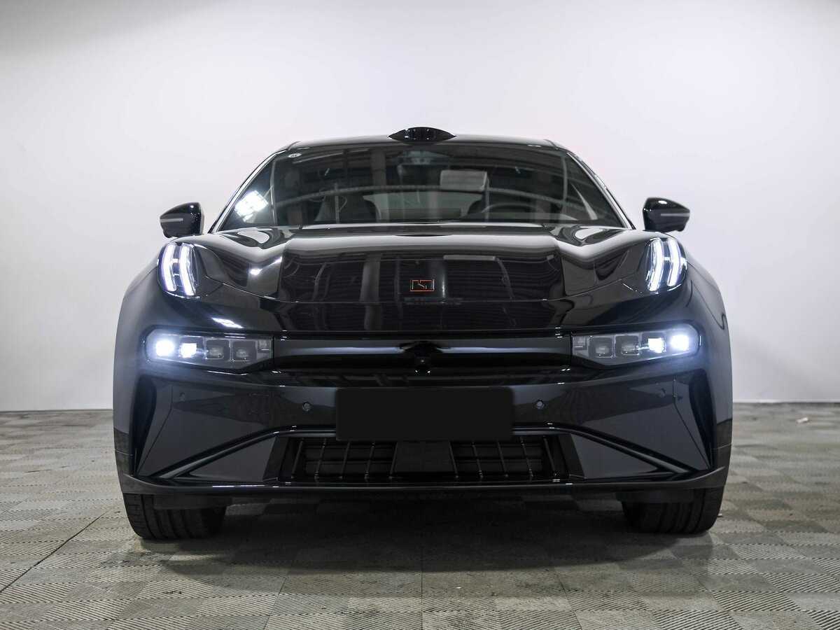 Zeekr 001 2024 года с пробегом. Фото: #1