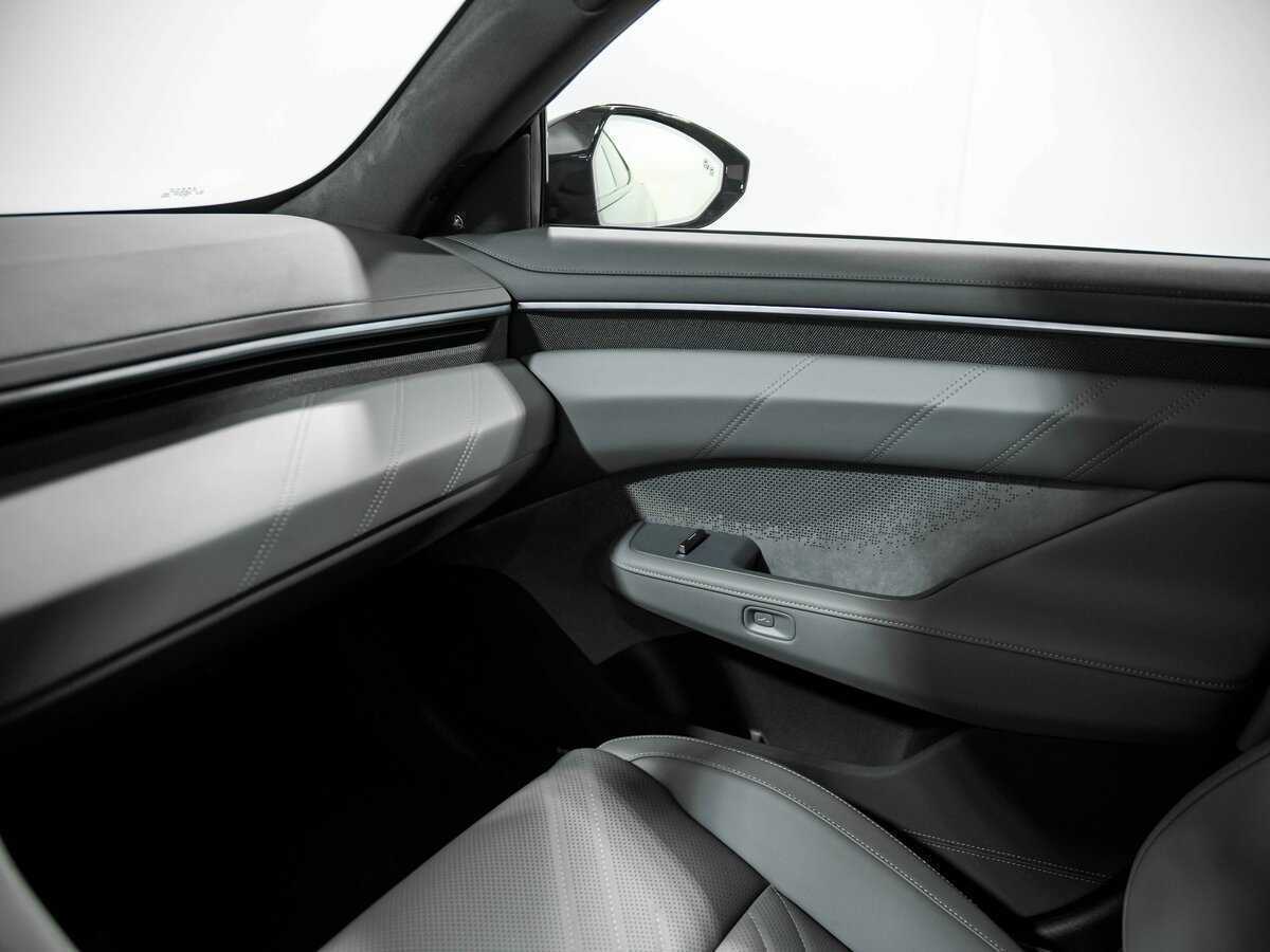 Zeekr 001 2024 года с пробегом. Фото: #16