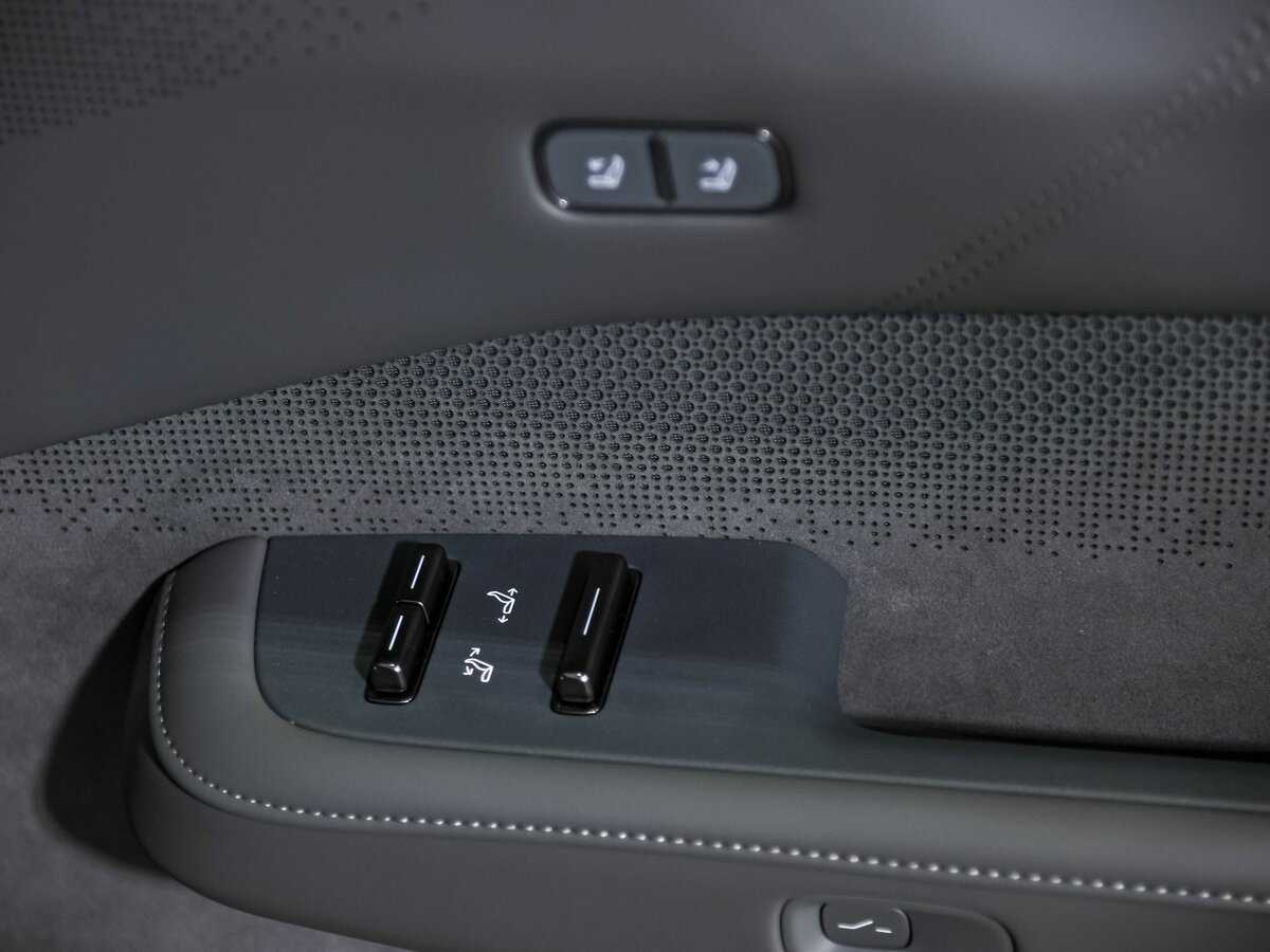 Zeekr 001 2024 года с пробегом. Фото: #21