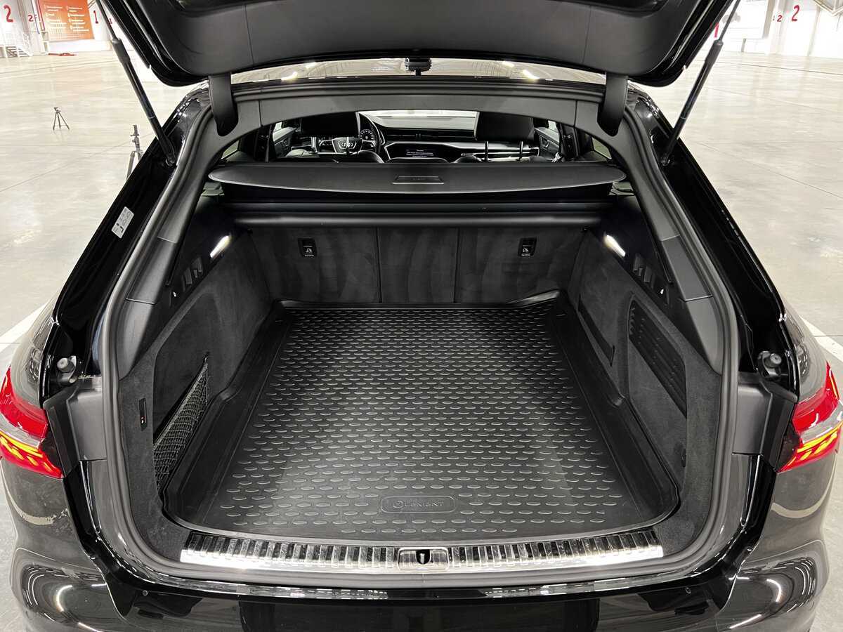 Audi A6 2019 года с пробегом. Фото: #9