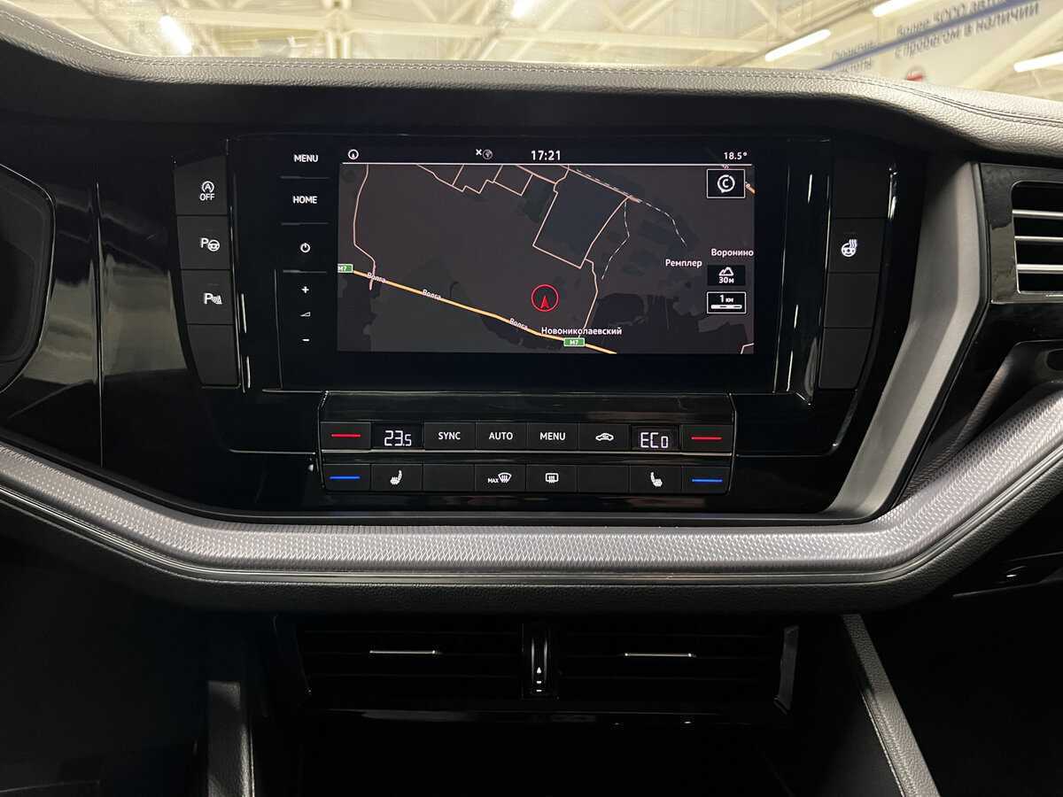 Volkswagen Touareg 2018 года с пробегом. Фото: #14