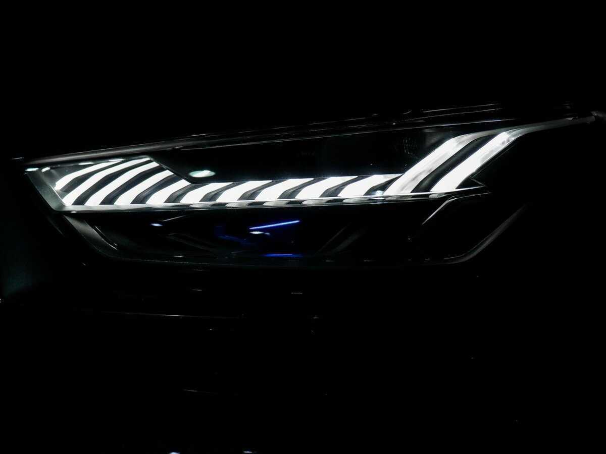 Audi A7 2020 года с пробегом. Фото: #31