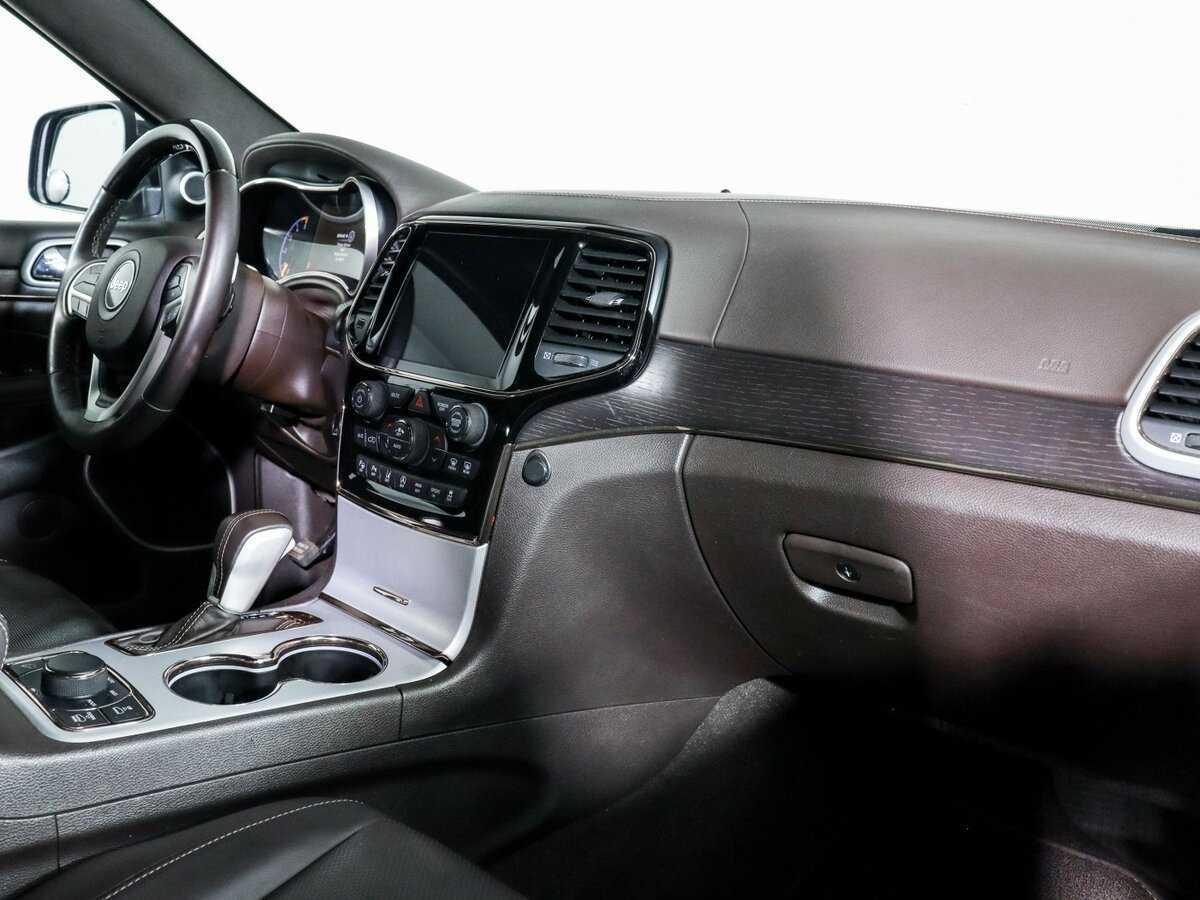 Jeep Grand Cherokee 2019 года с пробегом. Фото: #5