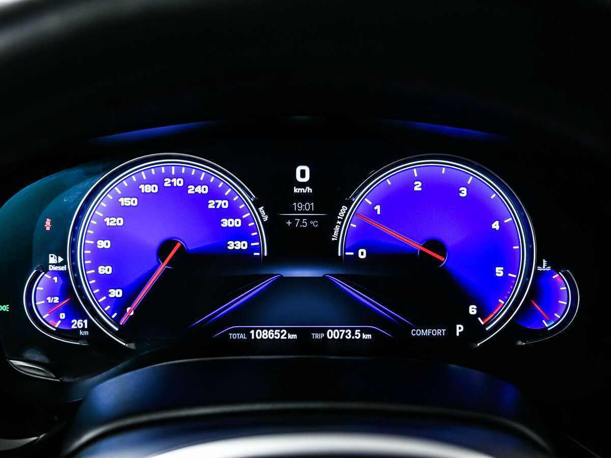 BMW 5 серии 2018 года с пробегом. Фото: #9