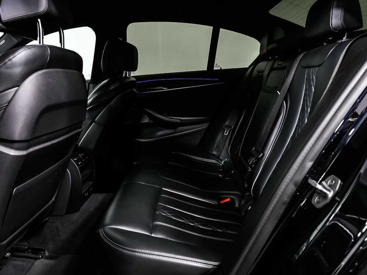 BMW 5 серии 2018 года с пробегом. Фото: #12