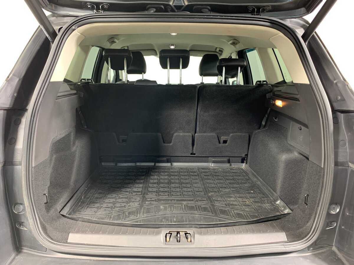 Б/У Форд Куга 2017 года. Фото: #19