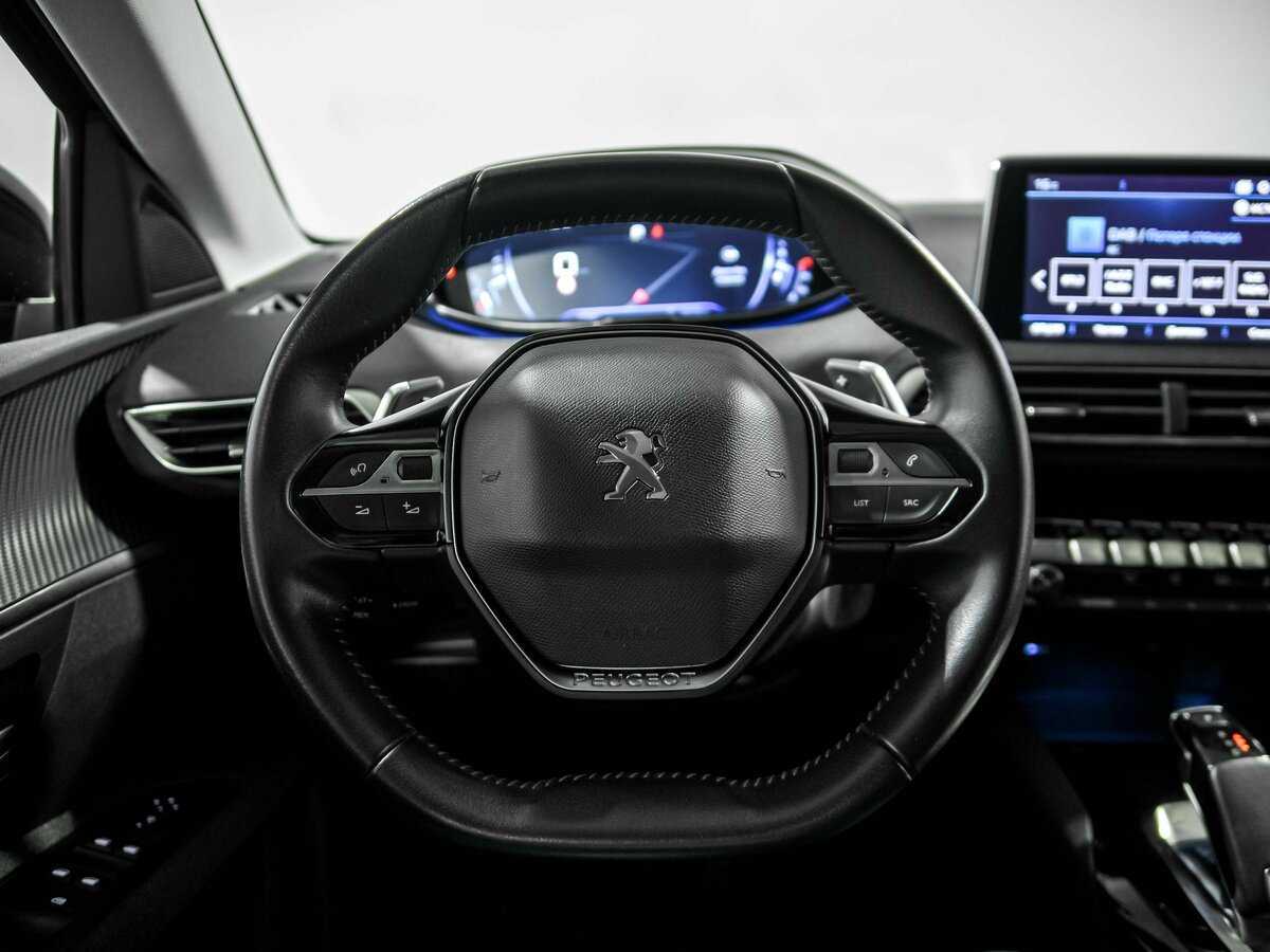 Peugeot 3008 2020 года с пробегом. Фото: #7