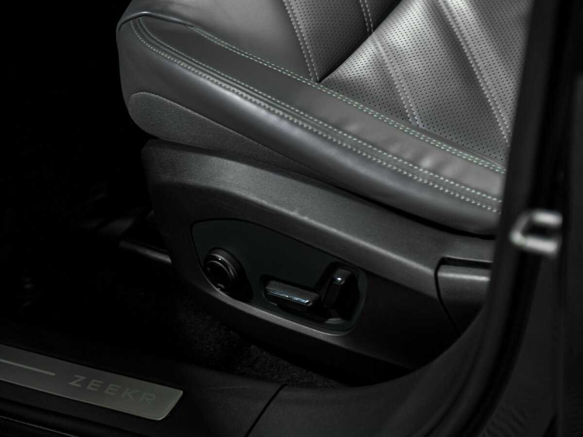 Zeekr 001 2022 года с пробегом. Фото: #20