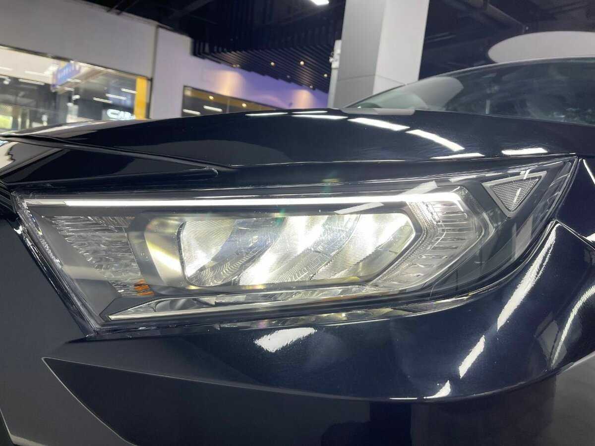 Toyota RAV4 2023 года с пробегом. Фото: #21