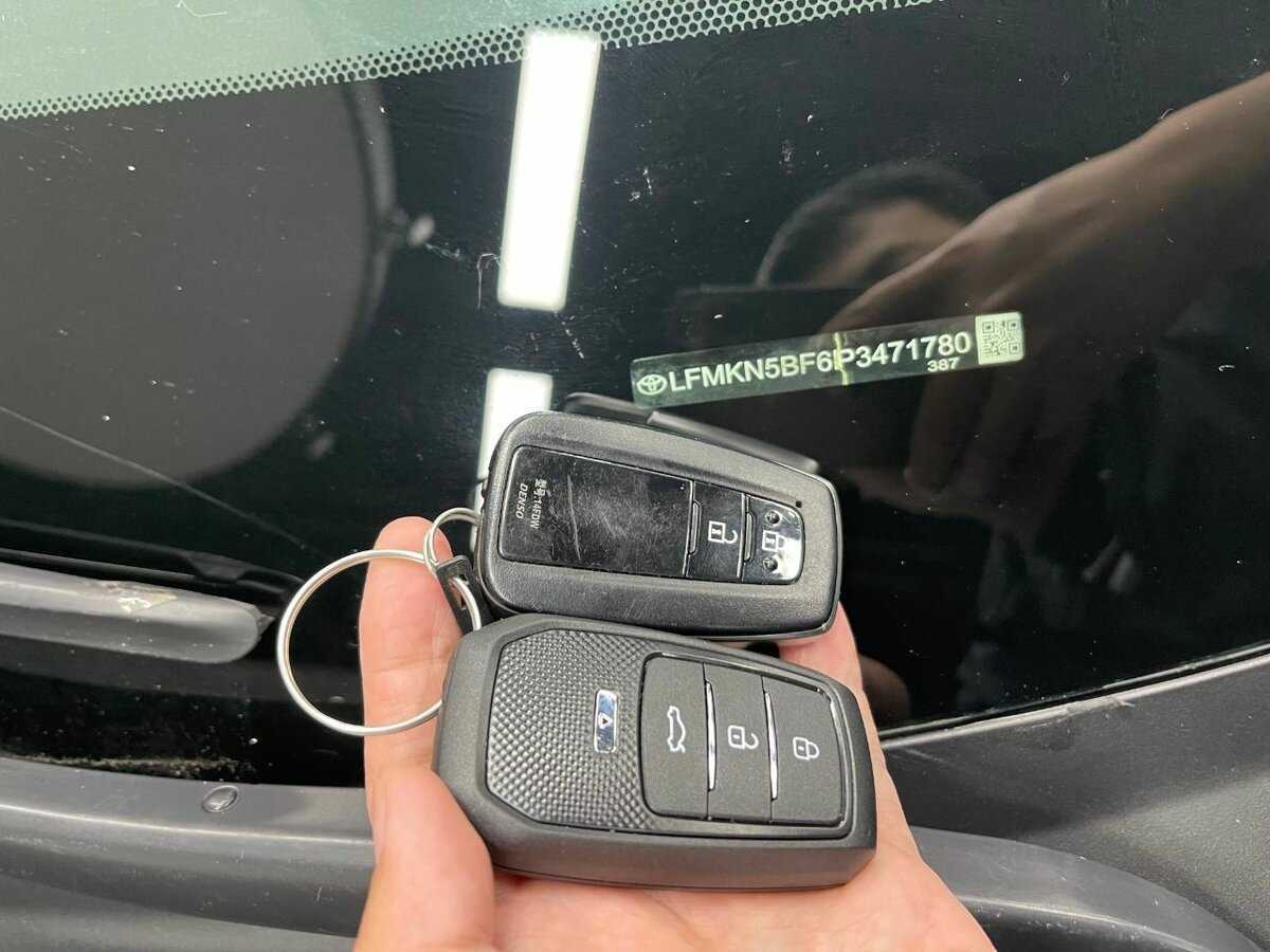 Toyota RAV4 2023 года с пробегом. Фото: #22