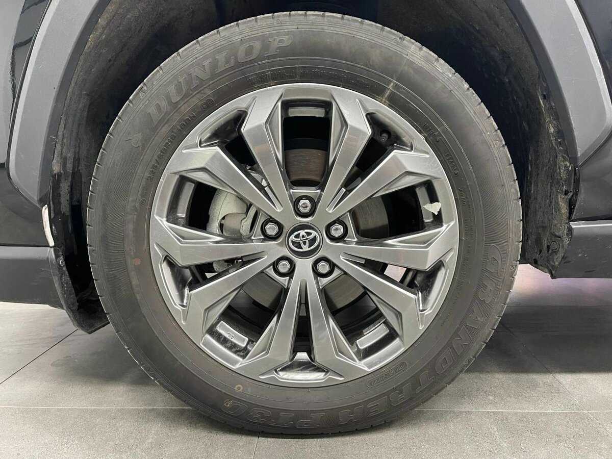 Toyota RAV4 2023 года с пробегом. Фото: #24