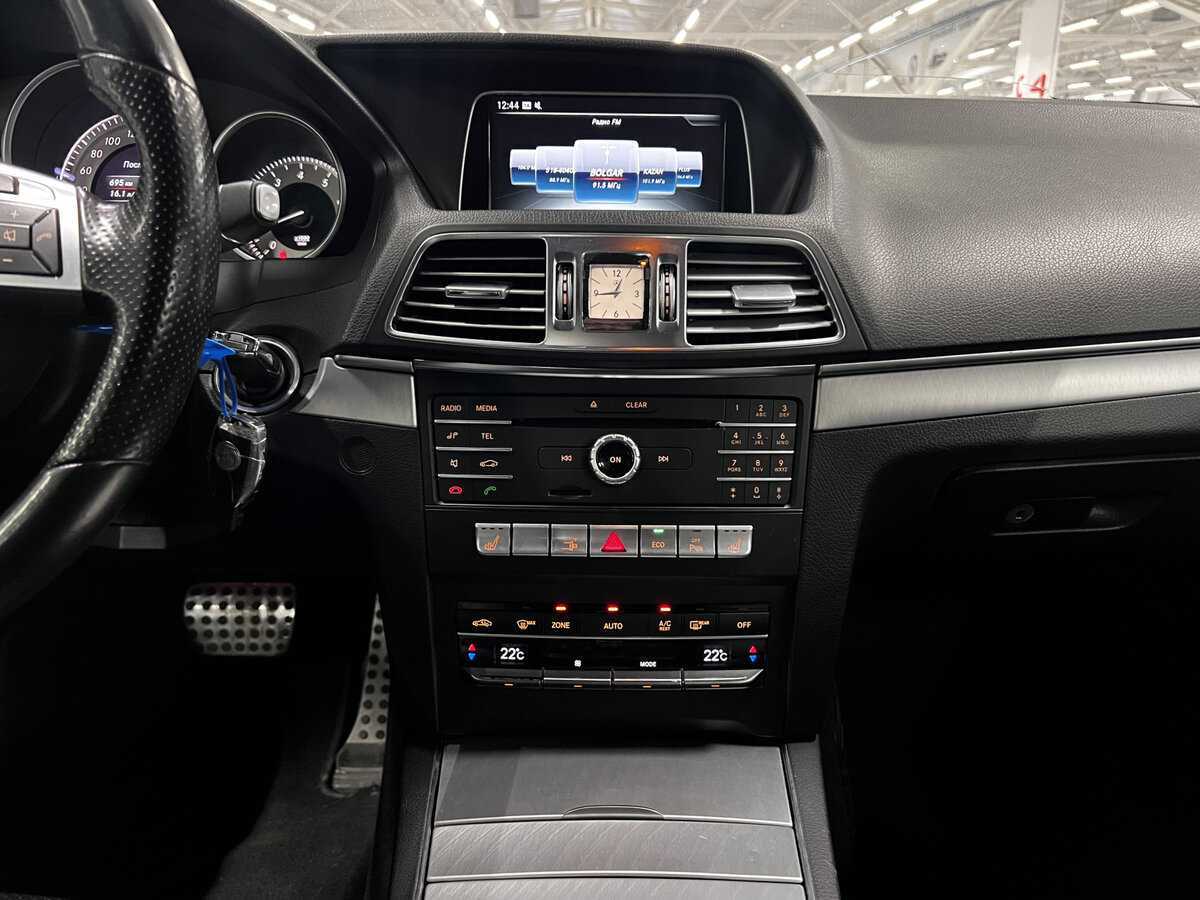 Mercedes-Benz E-Класс 2015 года с пробегом. Фото: #14