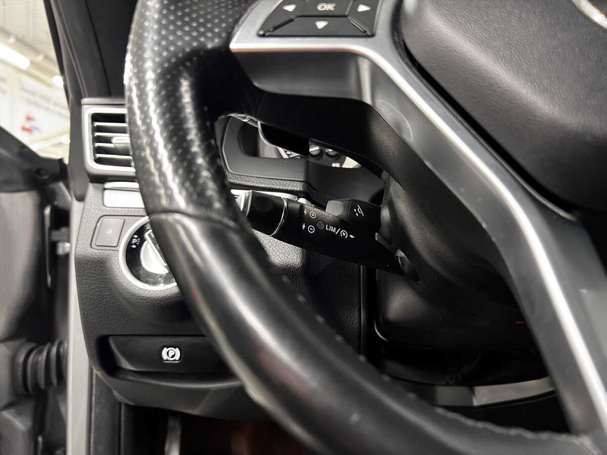 Mercedes-Benz E-Класс 2015 года с пробегом. Фото: #19