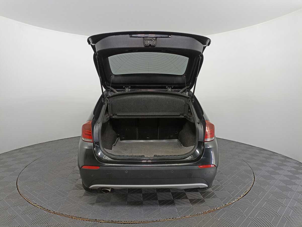 BMW X1 2010 года с пробегом. Фото: #9