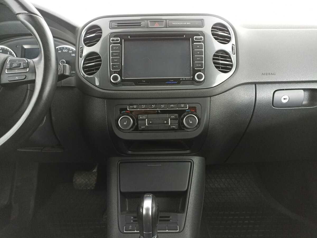 Б/У Фольксваген Тигуан 2014 года. Фото: #14