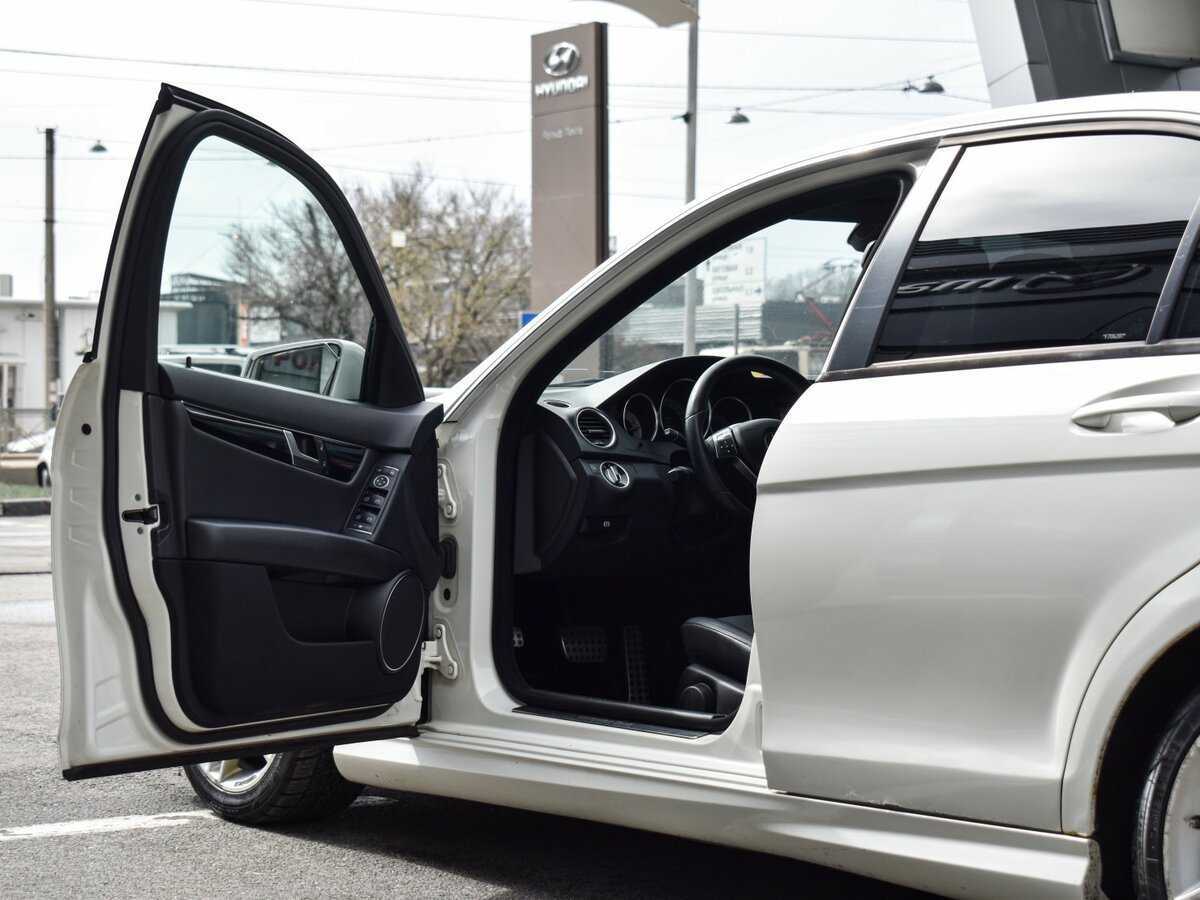 Mercedes-Benz C-Класс 2011 года с пробегом. Фото: #8