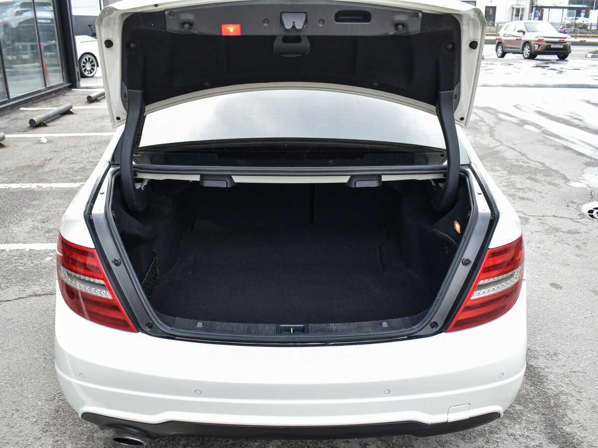 Mercedes-Benz C-Класс 2011 года с пробегом. Фото: #14