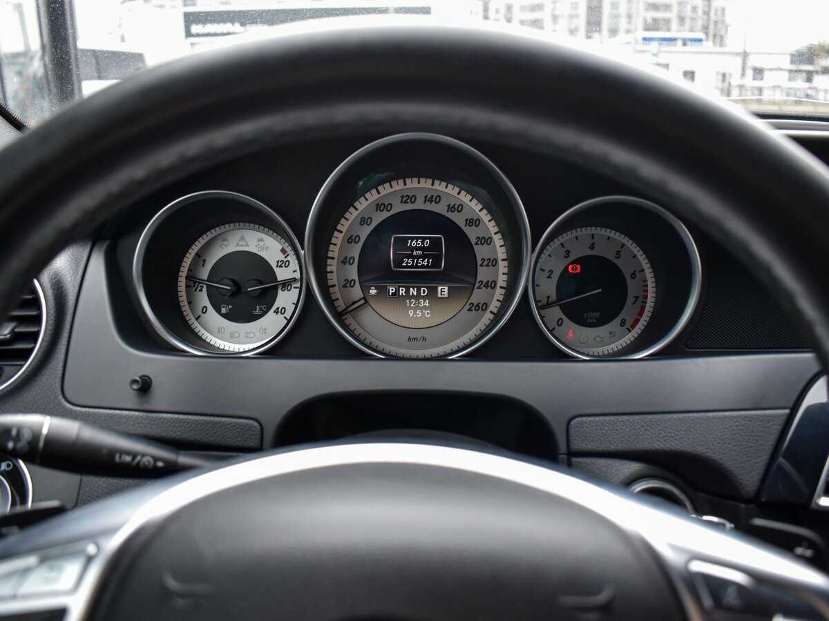 Mercedes-Benz C-Класс 2011 года с пробегом. Фото: #18