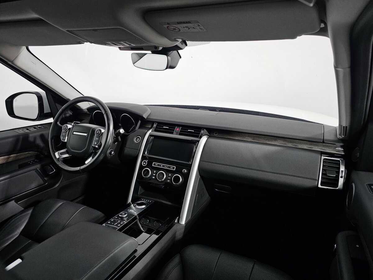 Land Rover Discovery 2017 года с пробегом. Фото: #7