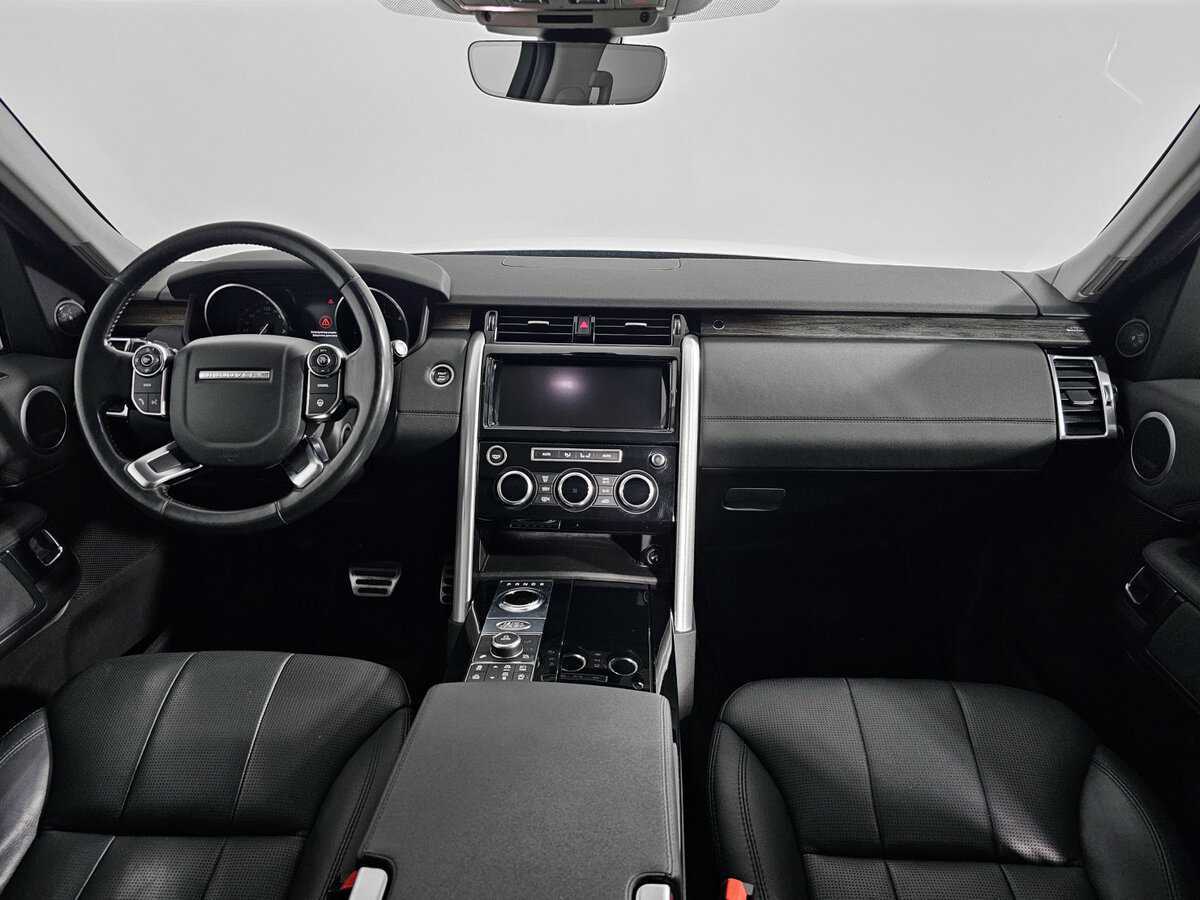 Land Rover Discovery 2017 года с пробегом. Фото: #8