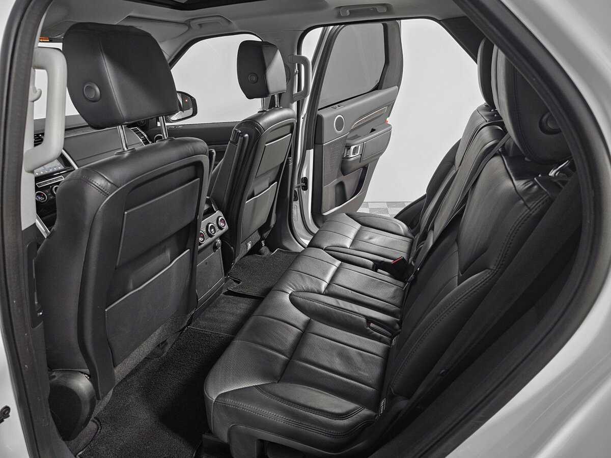 Land Rover Discovery 2017 года с пробегом. Фото: #9
