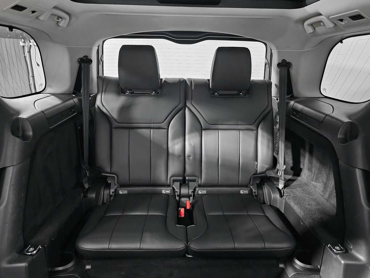 Land Rover Discovery 2017 года с пробегом. Фото: #10