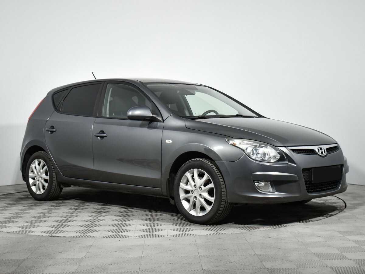 Hyundai i30 2009 года с пробегом. Фото: #2