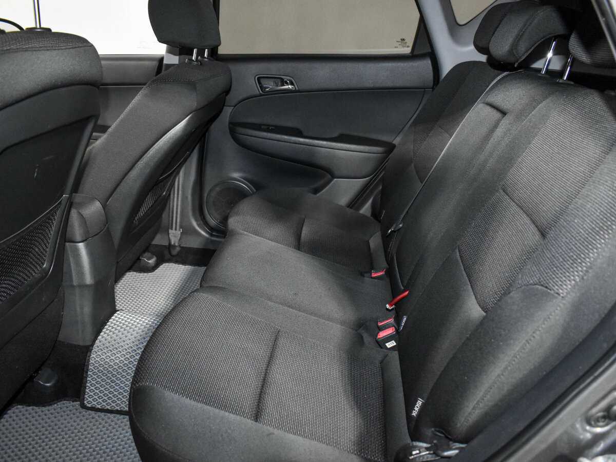 Hyundai i30 2009 года с пробегом. Фото: #9