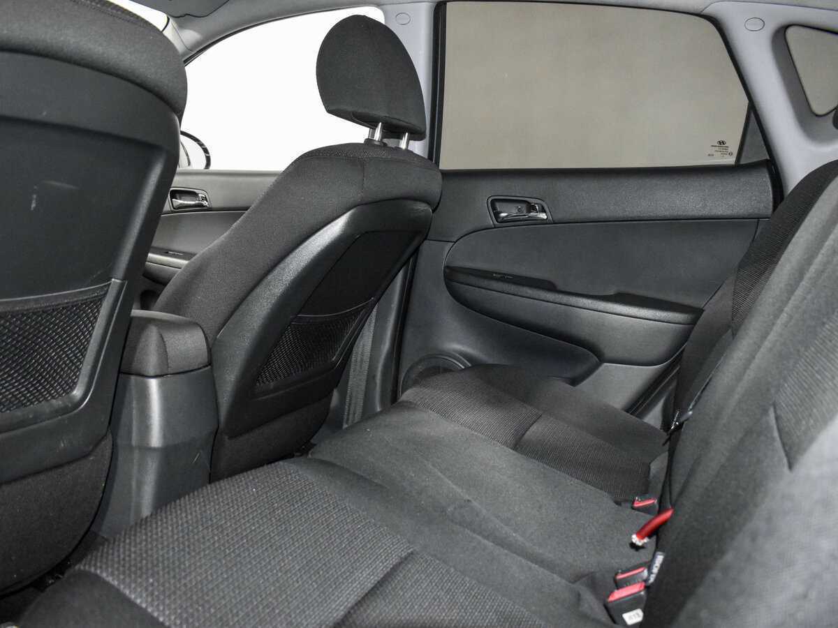 Hyundai i30 2009 года с пробегом. Фото: #11