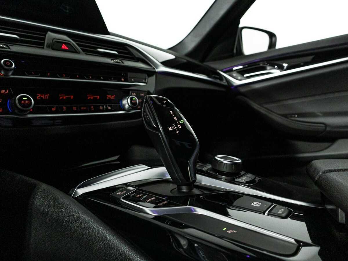 BMW 5 серии 2020 года с пробегом. Фото: #16