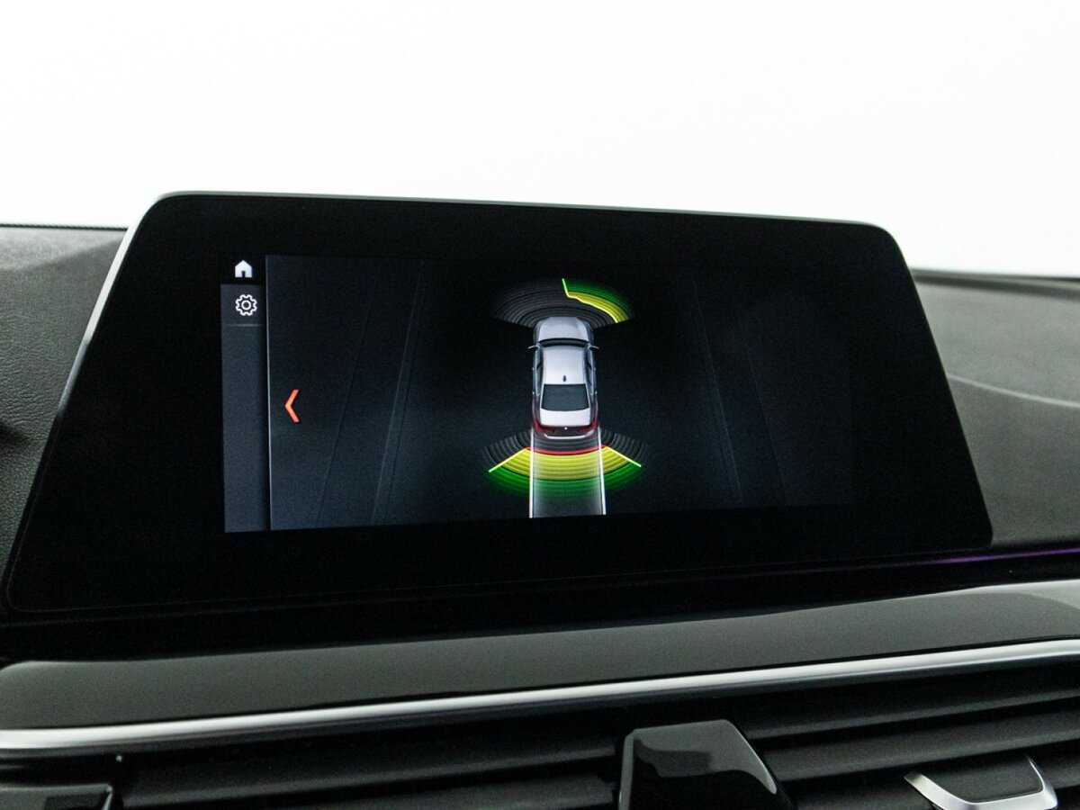 BMW 5 серии 2020 года с пробегом. Фото: #17