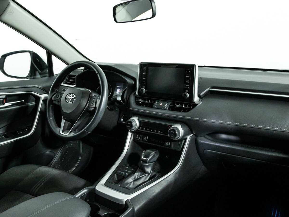 Toyota RAV4 2019 года с пробегом. Фото: #8