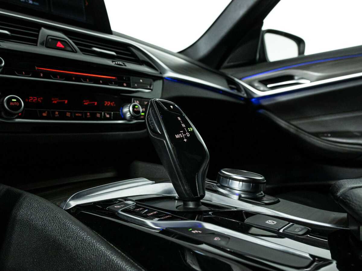 BMW 5 серии 2017 года с пробегом. Фото: #18