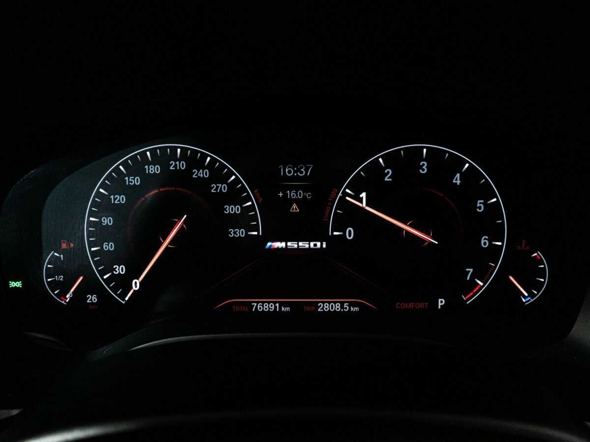 BMW 5 серии 2019 года с пробегом. Фото: #11