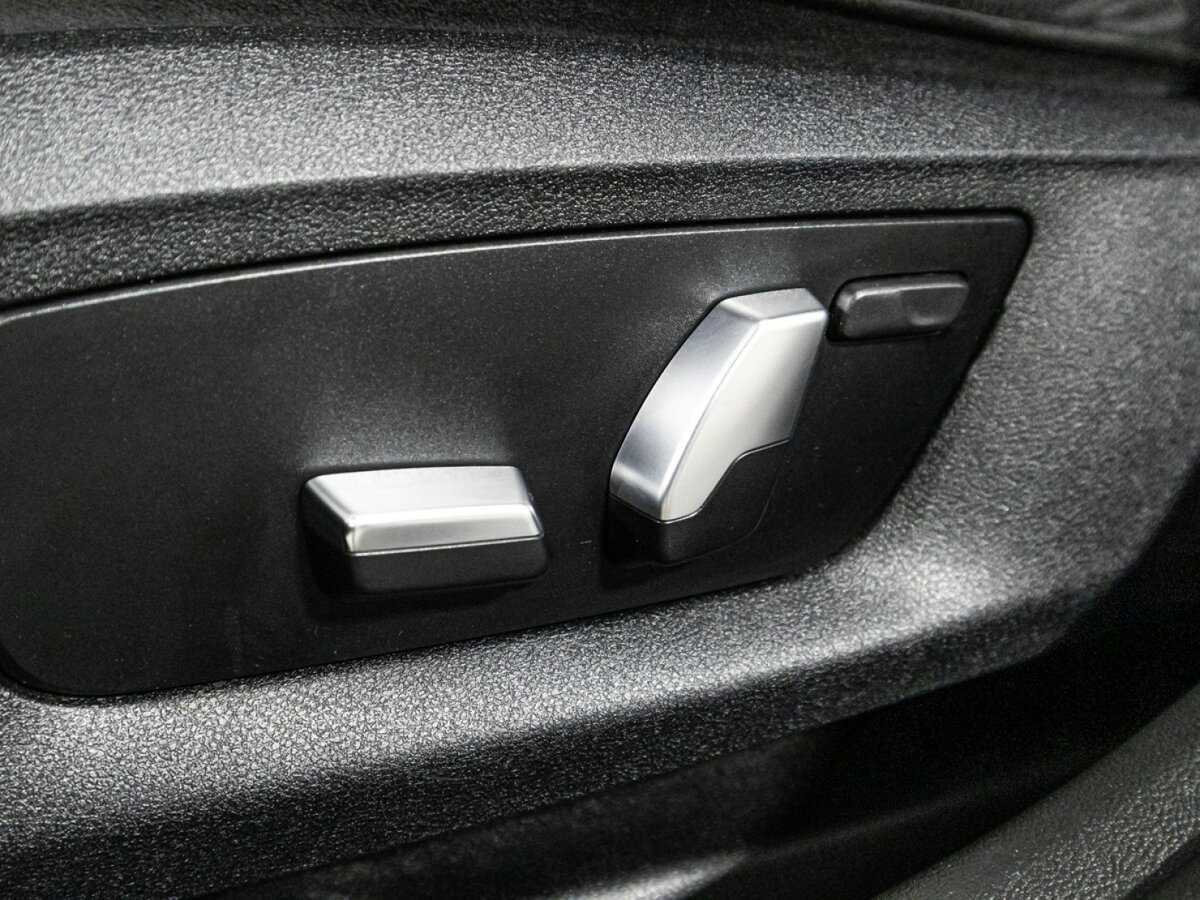 BMW 5 серии 2019 года с пробегом. Фото: #16