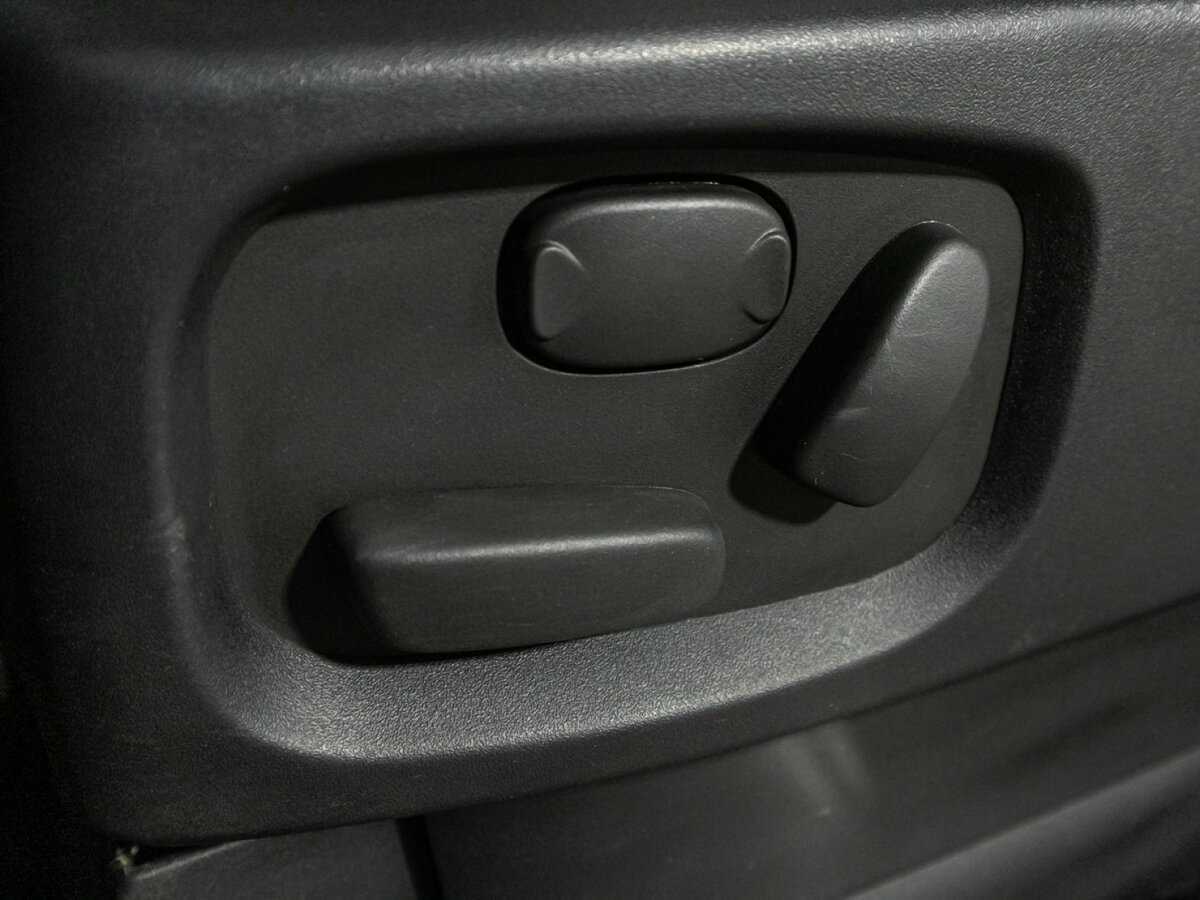 Land Rover Discovery 2012 года с пробегом. Фото: #14