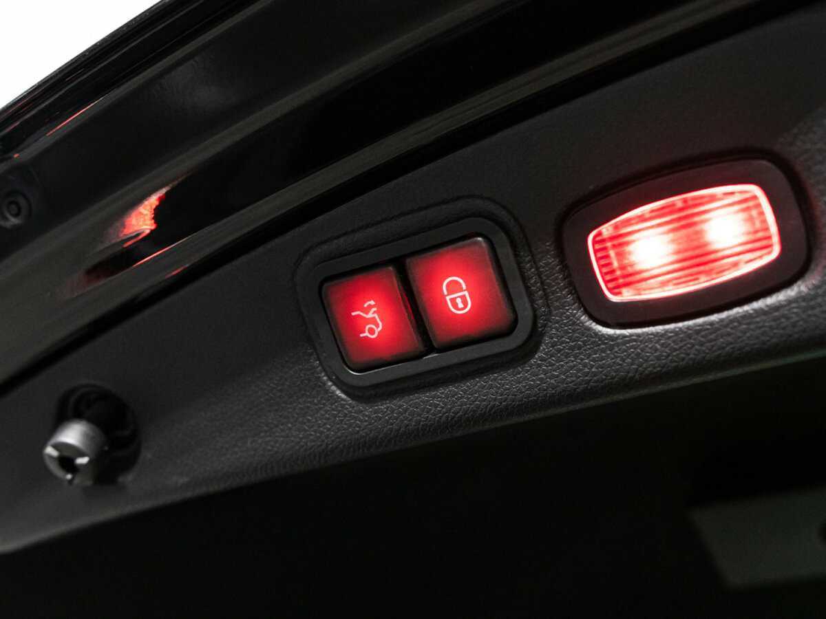 Mercedes-Benz E-Класс 2019 года с пробегом. Фото: #15