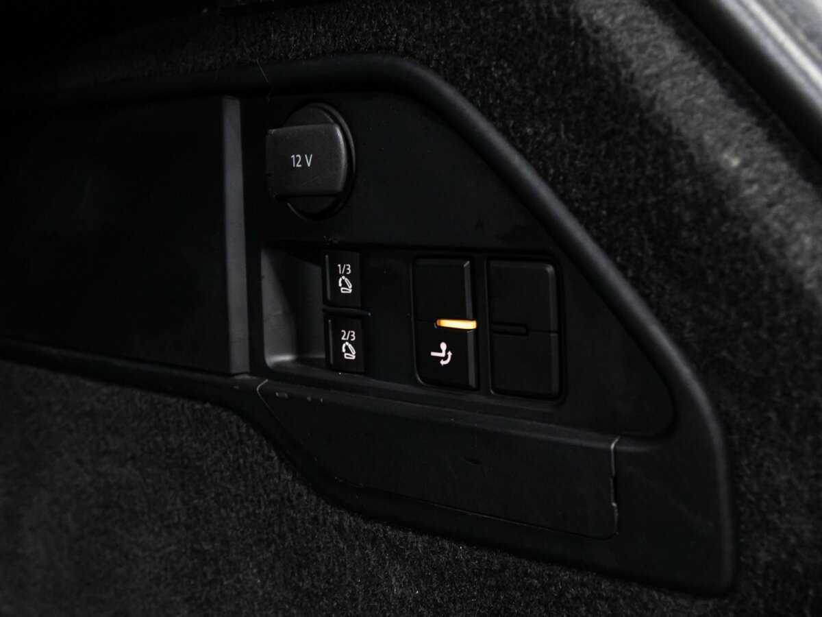 Volkswagen Touareg 2012 года с пробегом. Фото: #18