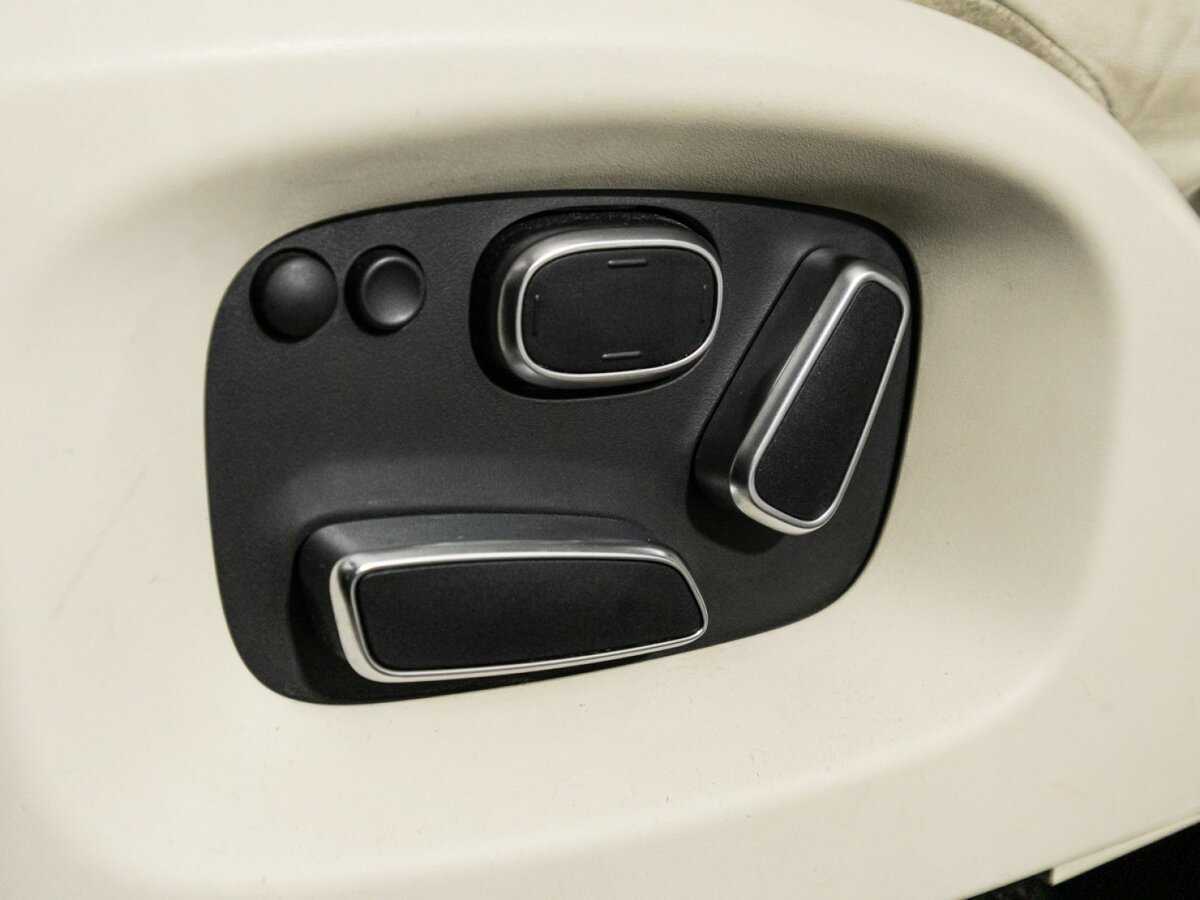 Land Rover Range Rover 2013 года с пробегом. Фото: #17