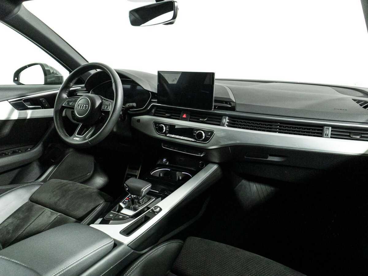 Audi A4 2021 года с пробегом. Фото: #8