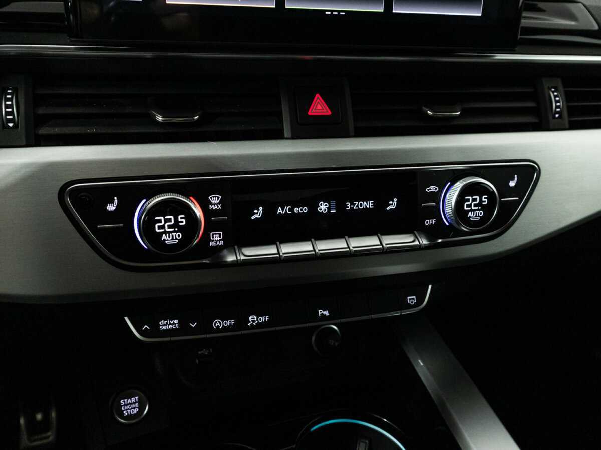 Audi A4 2021 года с пробегом. Фото: #16