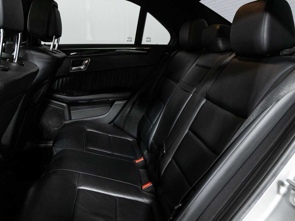 Mercedes-Benz E-Класс 2011 года с пробегом. Фото: #7