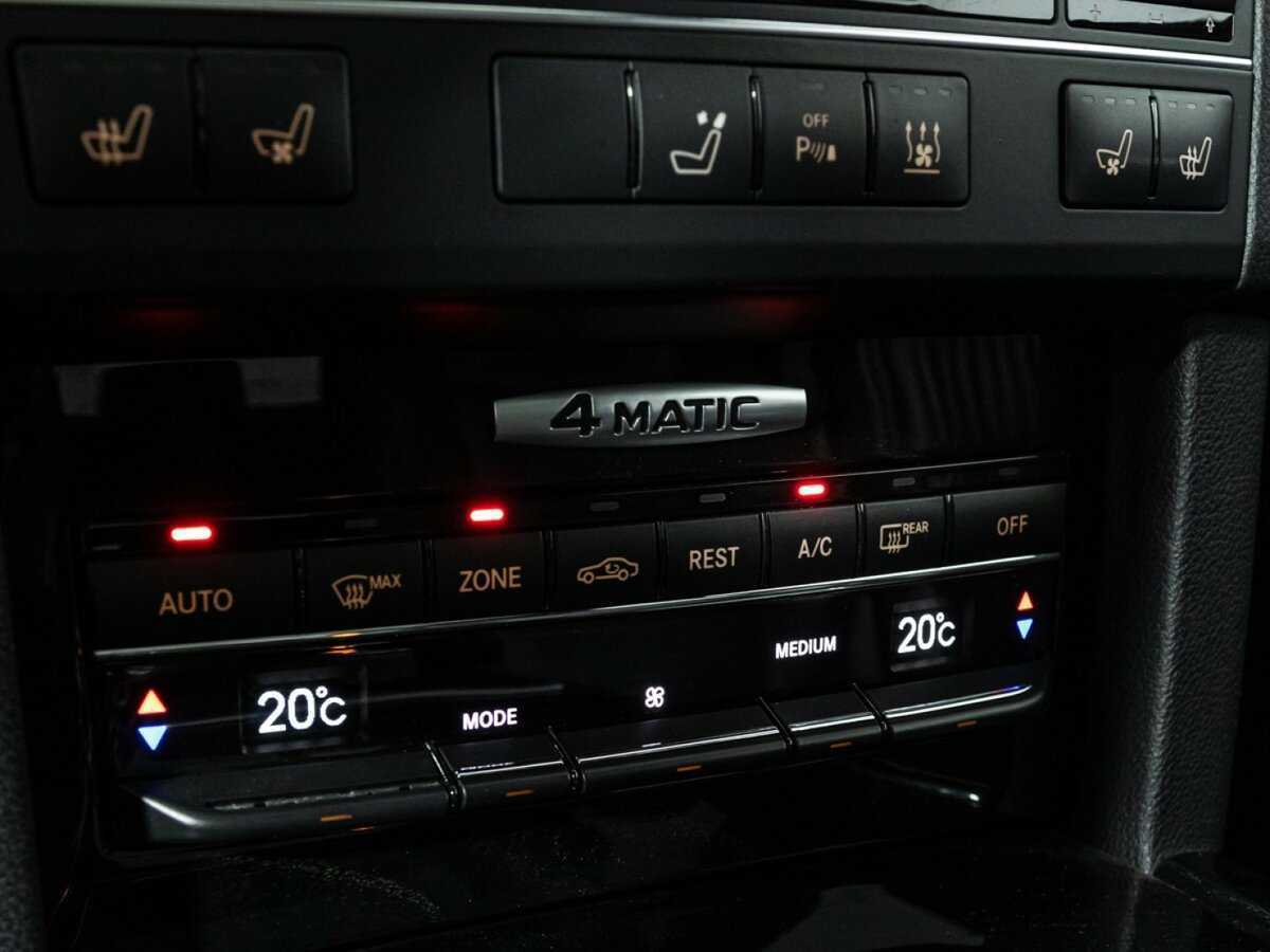 Mercedes-Benz E-Класс 2011 года с пробегом. Фото: #12