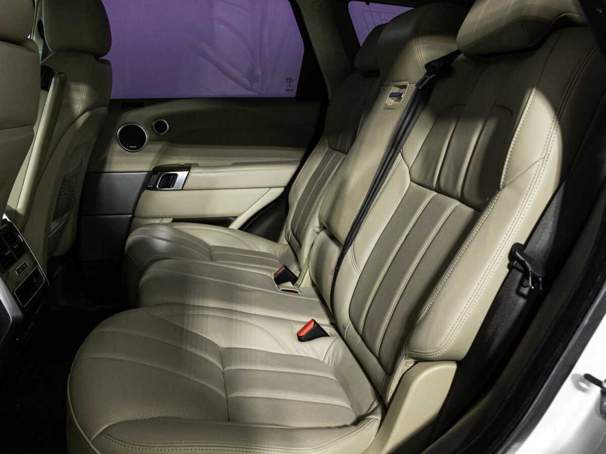 Land Rover Range Rover Sport 2016 года с пробегом. Фото: #9